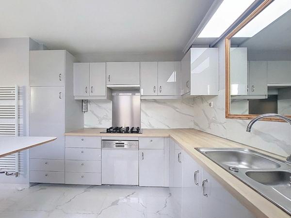 Maison Evry Courcouronnes 5 pièce(s) 108 m2
