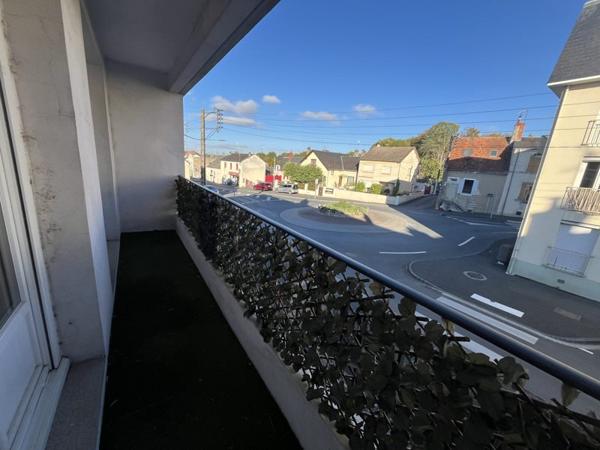 Appartement à louer 466 € CC ISSOUDUN 3 p 87 m² DPE E