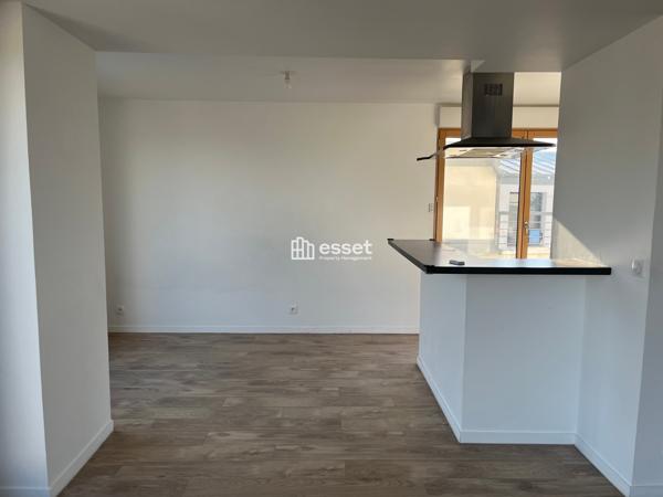 Location Appartement 5 pièces 125.52 m² - La Garenne-colombes 92250