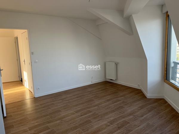 Location Appartement 5 pièces 125.52 m² - La Garenne-colombes 92250