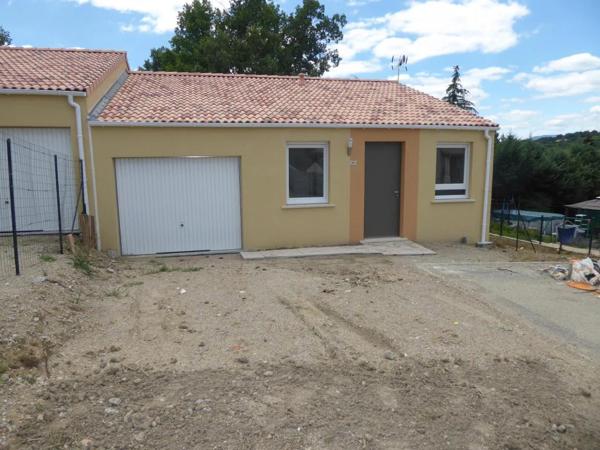 Maison à louer à Vesseaux (07200)