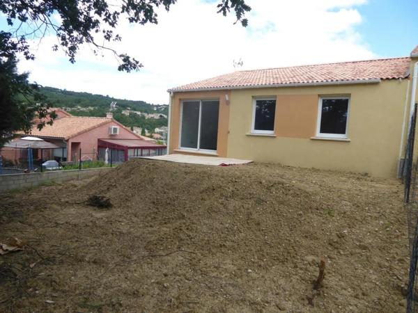 Maison à louer à Vesseaux (07200)
