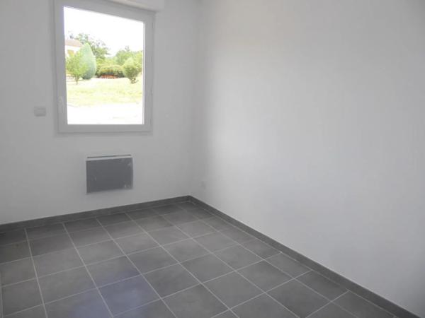 Maison à louer à Vesseaux (07200)