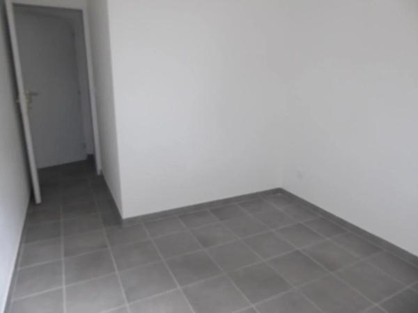 Maison à louer à Vesseaux (07200)