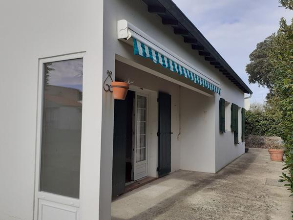 Maison balnéaire à 100 m de la plage - fort potentiel