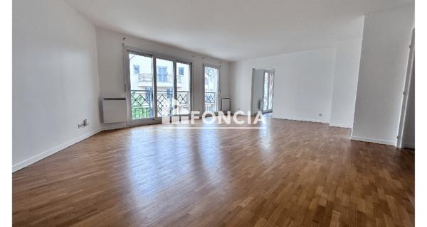 Location Appartement 4 pièces 102.12 m² - Rueil-malmaison 92500