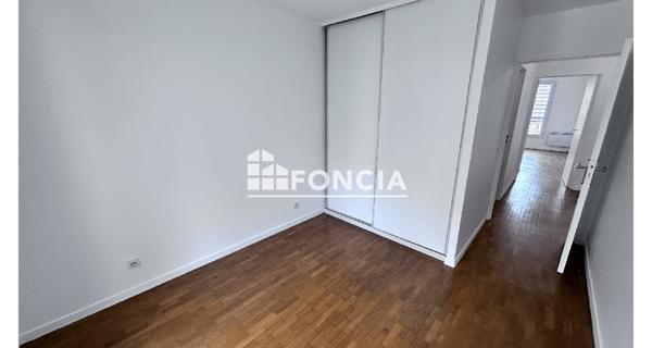 Location Appartement 4 pièces 102.12 m² - Rueil-malmaison 92500