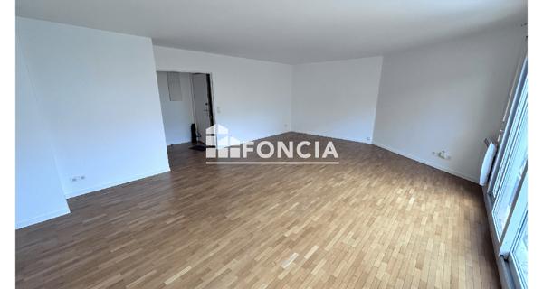 Location Appartement 4 pièces 102.12 m² - Rueil-malmaison 92500