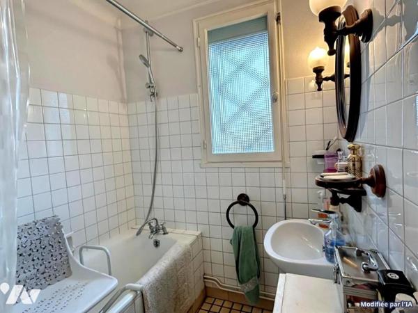 NANTES – Quartier Boissière Maison de plain-pied – 85 m² – Terrain de 357 m² – Travaux à prévoir