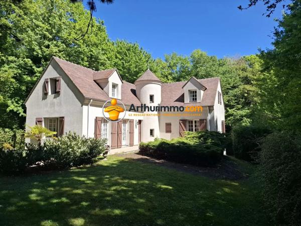 Vente                                                      Maison
                        
                     8 pièces                      188 m2                     à Serris