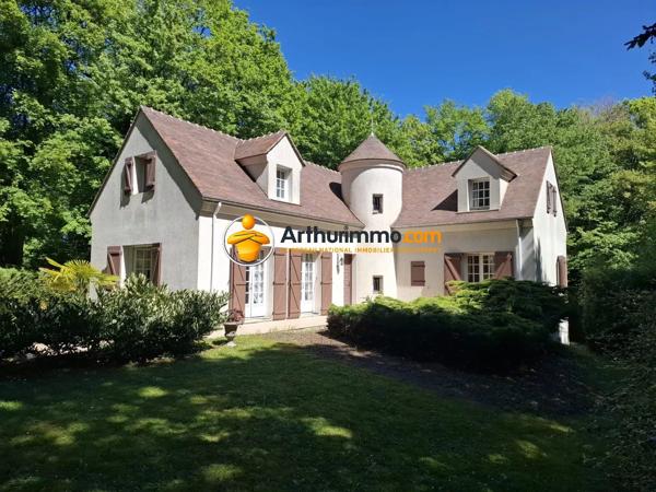 Vente                                                      Maison
                        
                     8 pièces                      188 m2                     à Serris
