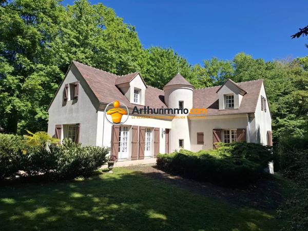 Vente                                                      Maison
                        
                     8 pièces                      188 m2                     à Serris