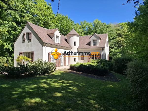 Vente                                                      Maison
                        
                     8 pièces                      188 m2                     à Serris