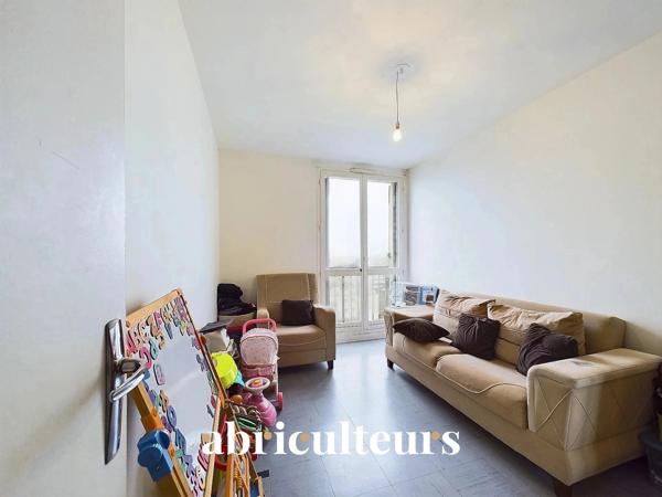 Appartement T4 89m2 lumineux locataire en place Investissement locatif à Bellevue