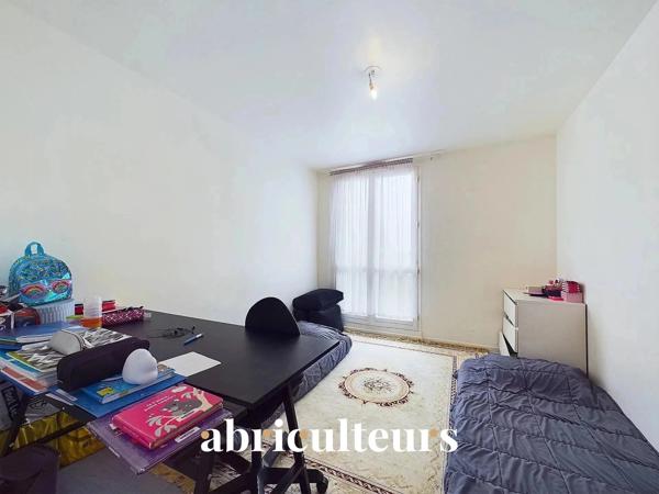Appartement T4 89m2 lumineux locataire en place Investissement locatif à Bellevue