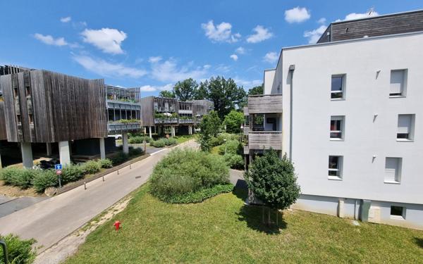 Appartement à vendre    3 pièces • 65,84 m2 Bayonne