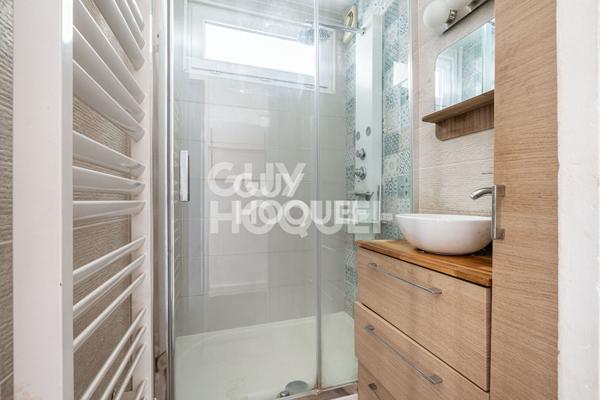 Appartement Asnieres Sur Seine 3 pièces avec balcon (2,75 m²)