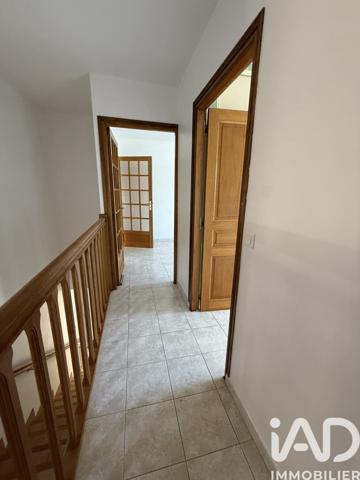 Maison à vendre 9 pièces 213 m² Scaër