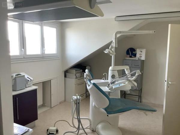 Achat - Fonds et/ou murs commerciaux Trélazé 49800 129 m 2 124 m 2