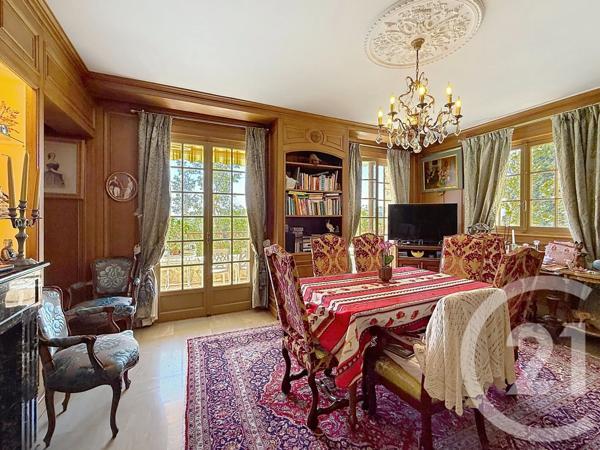 Maison à vendre  7 pièces - 187 m 2   VENCE  - 06