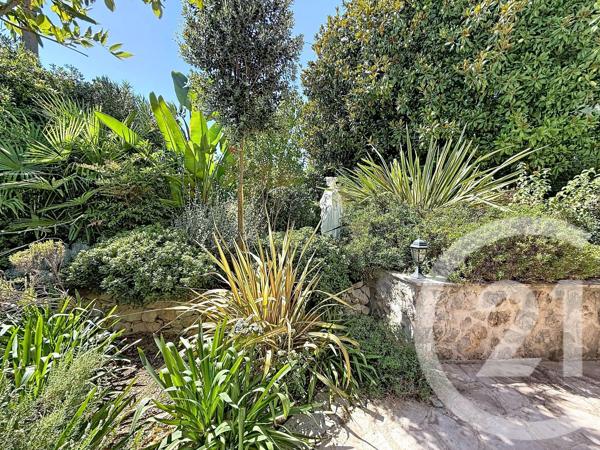 Maison à vendre  7 pièces - 187 m 2   VENCE  - 06