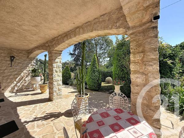 Maison à vendre  7 pièces - 187 m 2   VENCE  - 06