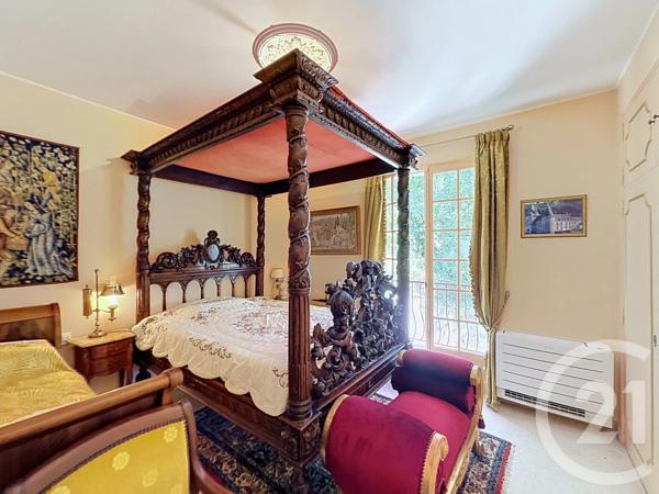 Maison à vendre  7 pièces - 187 m 2   VENCE  - 06