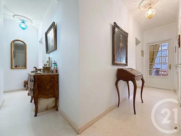 Maison à vendre  7 pièces - 187 m 2   VENCE  - 06