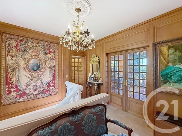 Maison à vendre  7 pièces - 187 m 2   VENCE  - 06