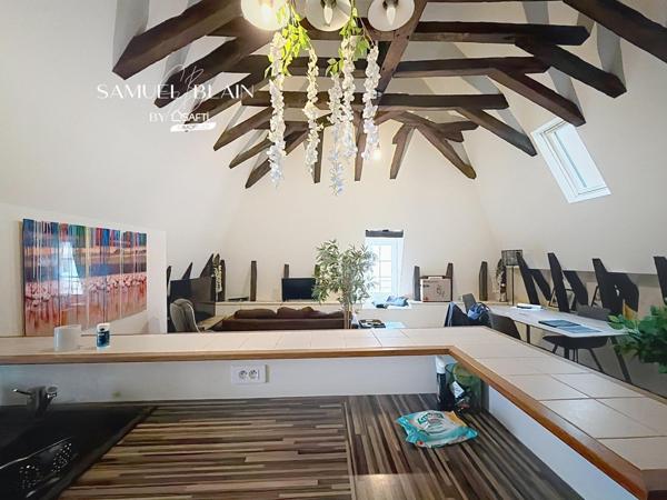 Salon poutres apparentes, T4 duplex 3 chambres