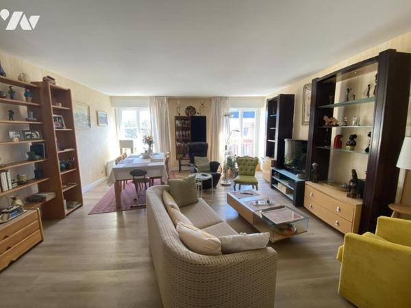 LILLE Vieux Lille RESIDENCE DE SERVICES LES HESPERIDES Type 3 + DOUBLE GARAGE et cave