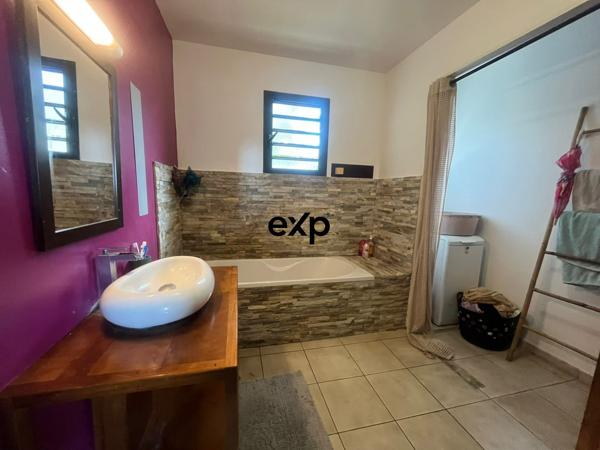Villa T4 avec piscine vue mer