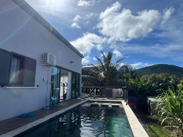Villa T4 avec piscine vue mer