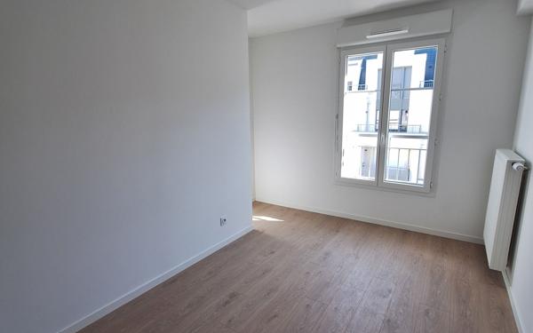 Appartement à louer    3 pièces •  Le Blanc-Mesnil