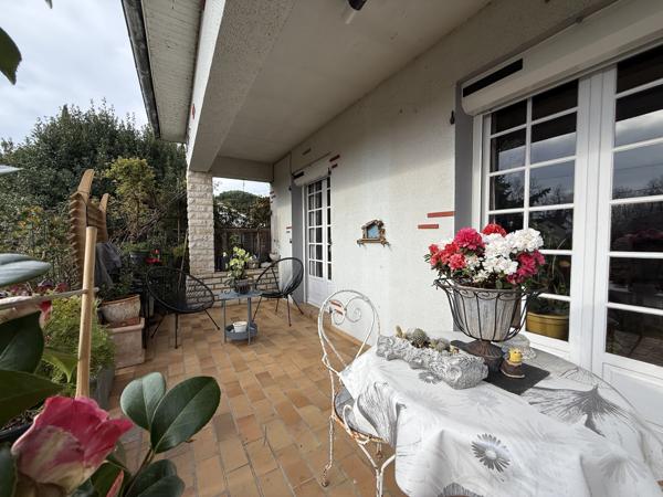 maison semi enterrée T4