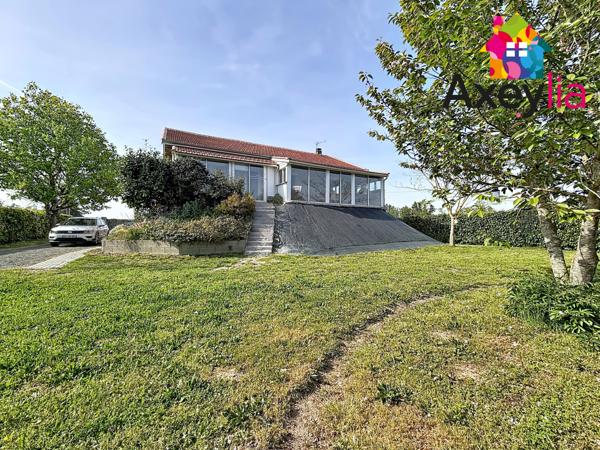 Poncins (42110) A VENDRE - PONCINS - MAISON INDIVIDUELLE AVEC TERRAIN SANS VIS A VIS