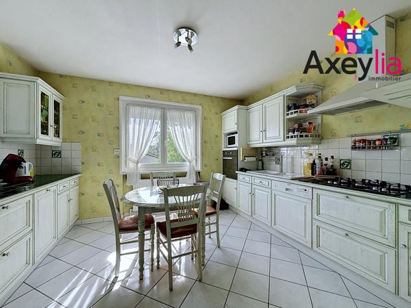 Poncins (42110) A VENDRE - PONCINS - MAISON INDIVIDUELLE AVEC TERRAIN SANS VIS A VIS