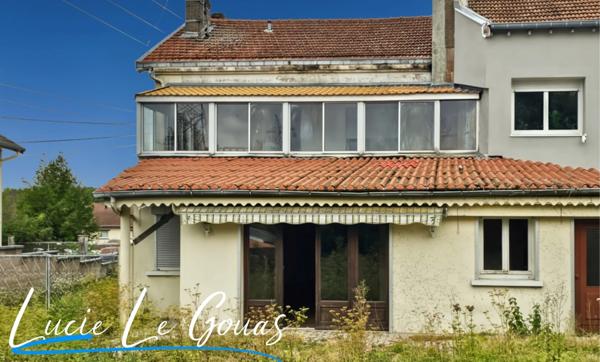 Maison mitoyenne 8 pièces à vendre PIENNES (54) commerce et terrain constructible