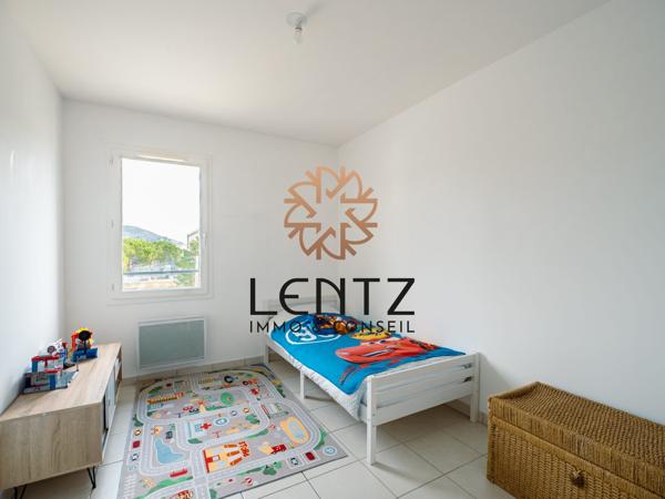 Appartement T4 avec grande terrasse, garage et parking – Manosque