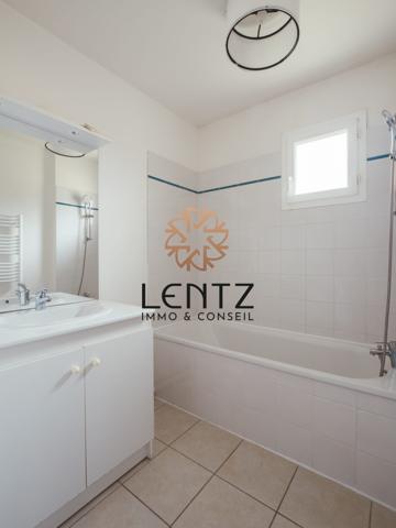 Appartement T4 avec grande terrasse, garage et parking – Manosque