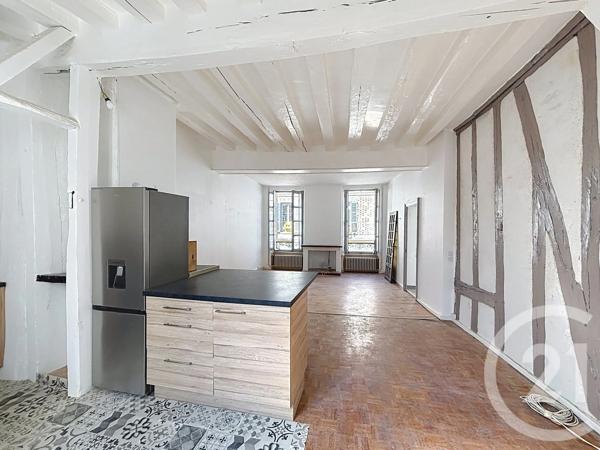 Immeuble à vendre  491 m 2   ST DENIS LES SENS  - 89