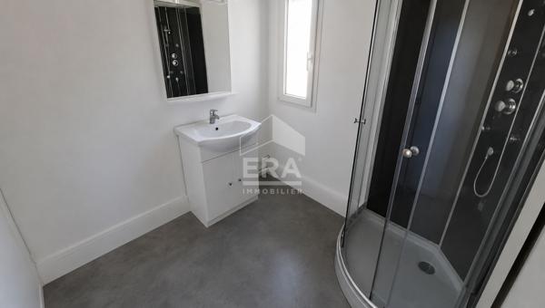 Maison de caractère avec garage - Investissement