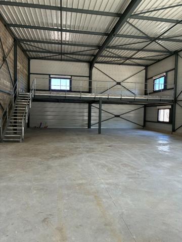 LOCAUX DOMMARTIN LES TOUL
