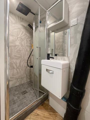 Pantin (93500) Bel Haussmannien pour coup de cœur pop près de la Cité de la Musique