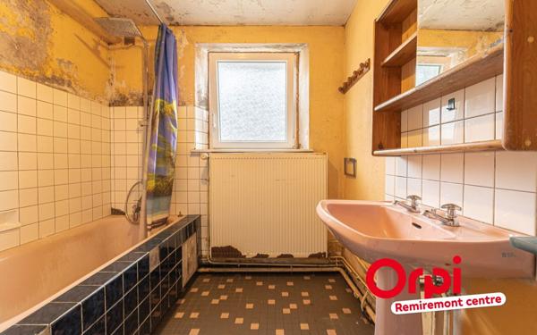 Maison à vendre    5 pièces •  Le Syndicat