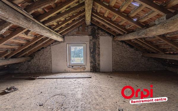 Maison à vendre    5 pièces •  Le Syndicat