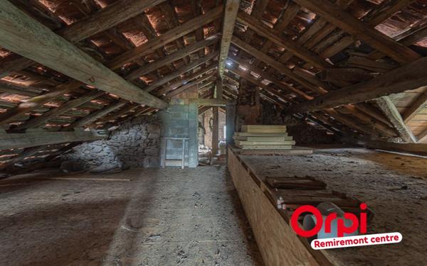 Maison à vendre    5 pièces •  Le Syndicat