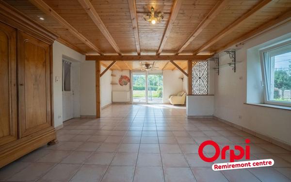 Maison à vendre    5 pièces •  Le Syndicat