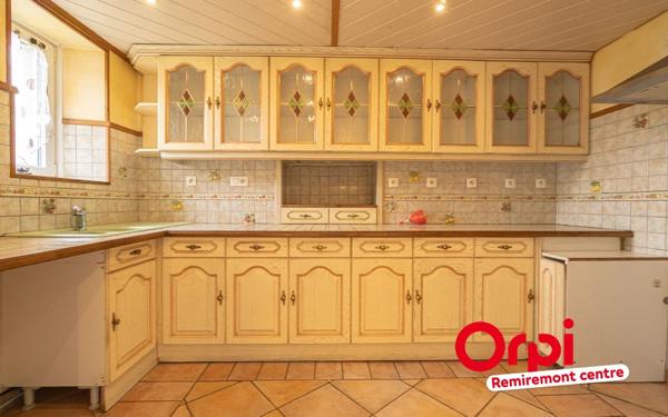 Maison à vendre    5 pièces •  Le Syndicat