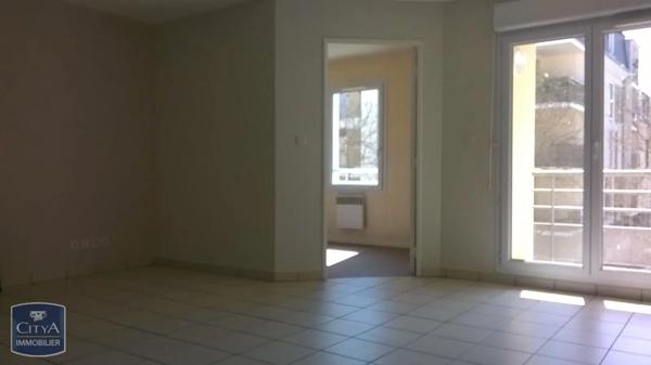 Appartement à louer 2 pièces 55.15m²